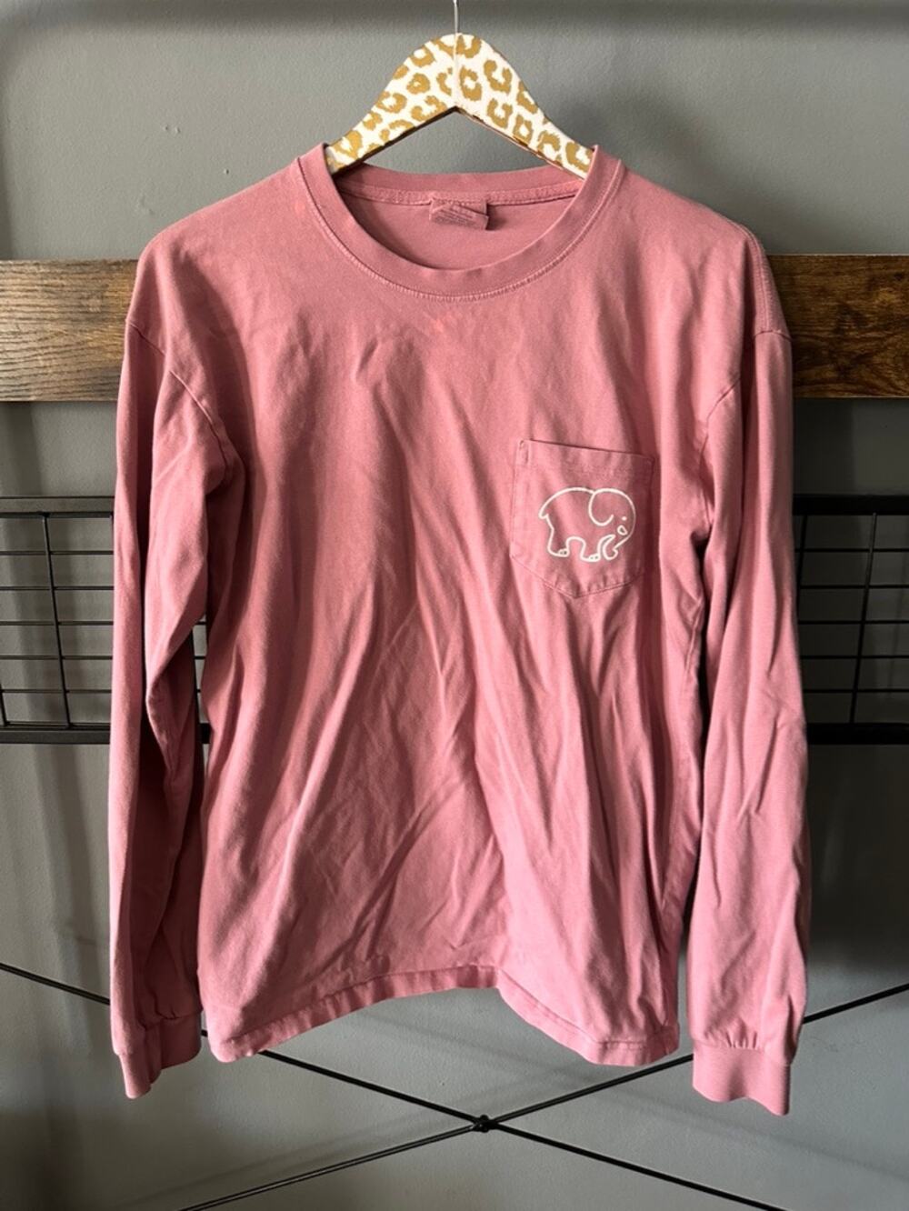 Ivory Ella Pink Longsleeve Tee | Size Medium